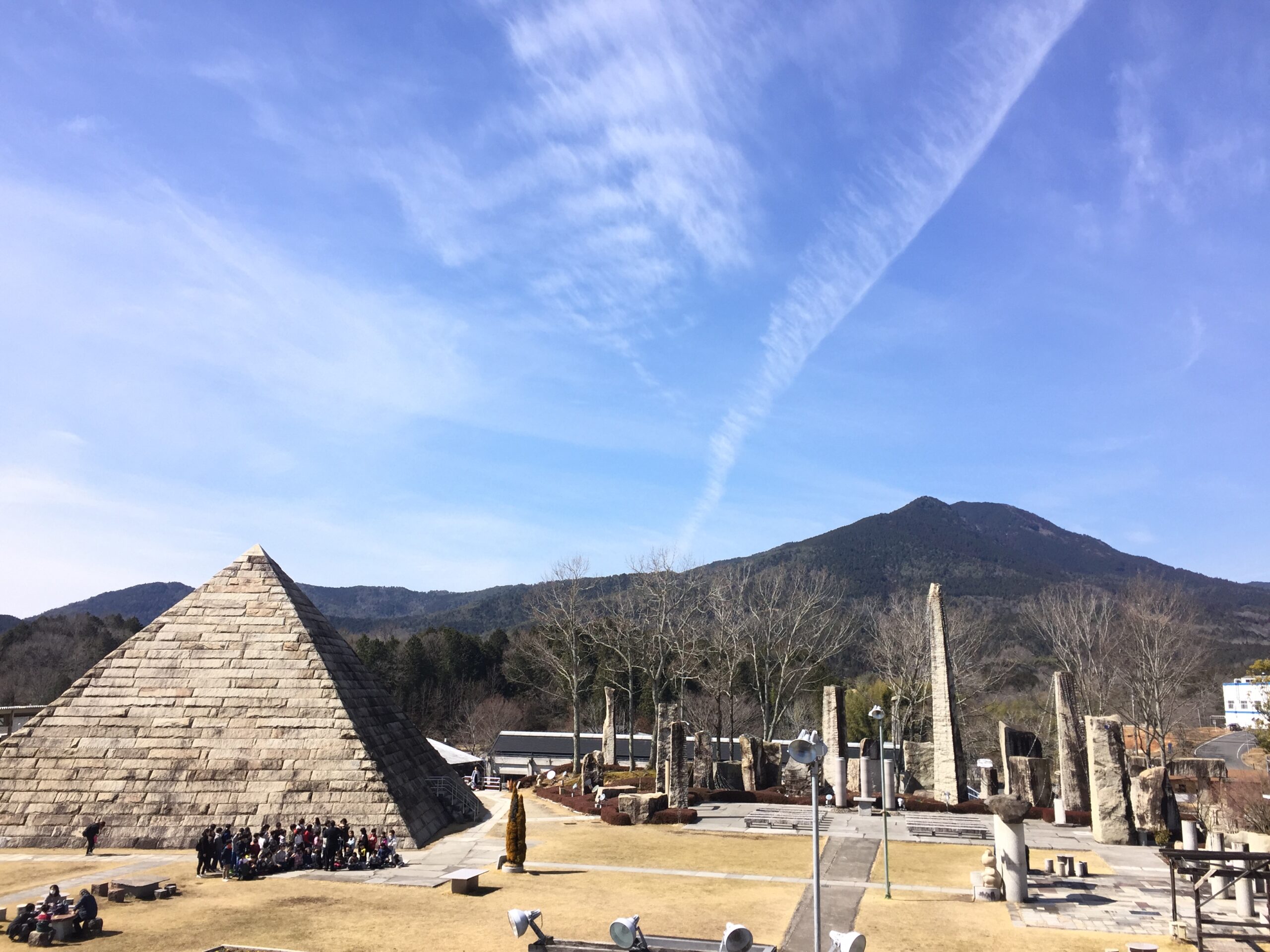 (３月３日) 暖かな晴天！