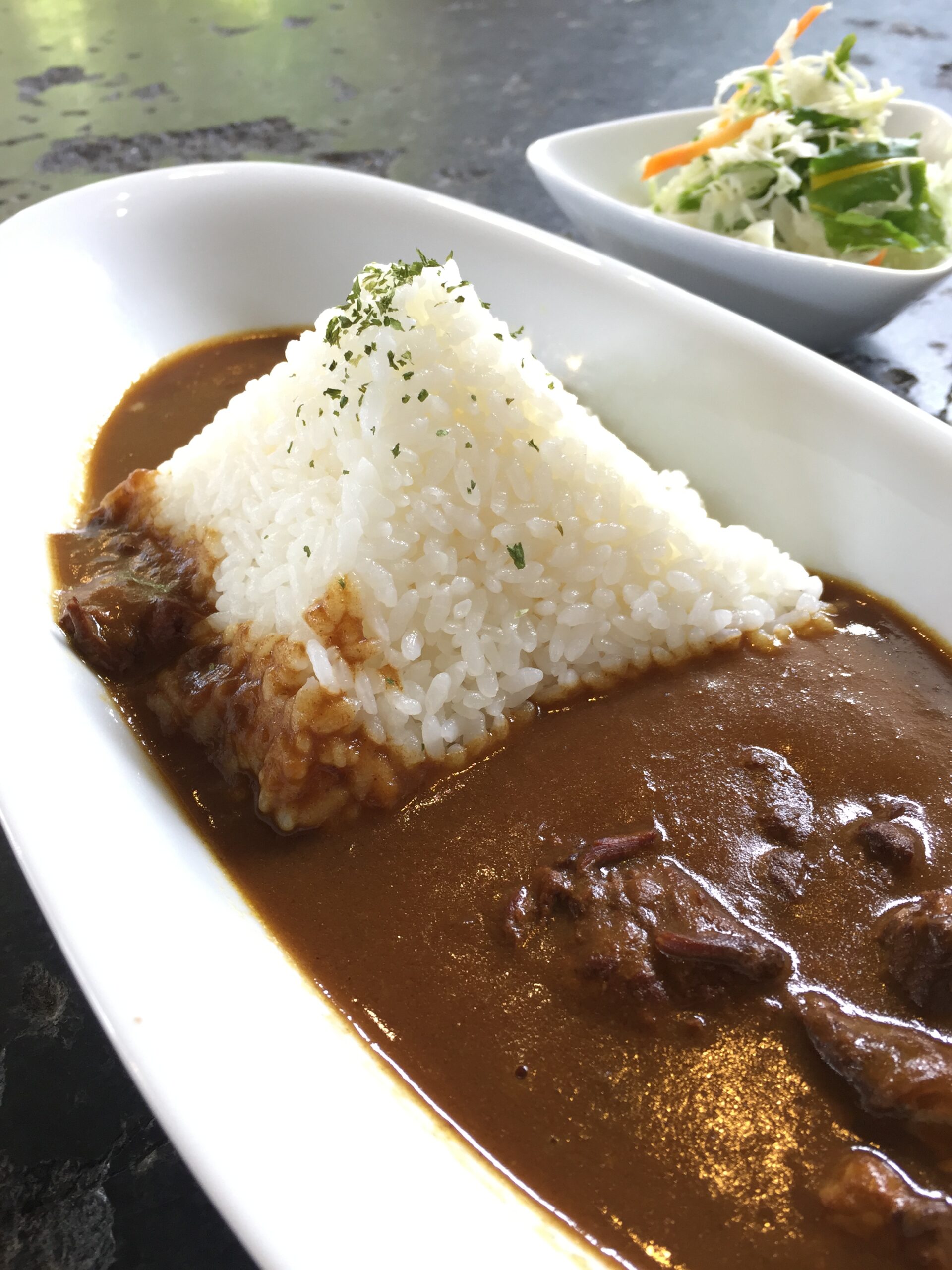 (カフェ･ムウ)  ｢ぜひ！ピラミッドカレー｣