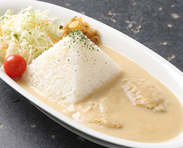 ホワイトチキンカレー